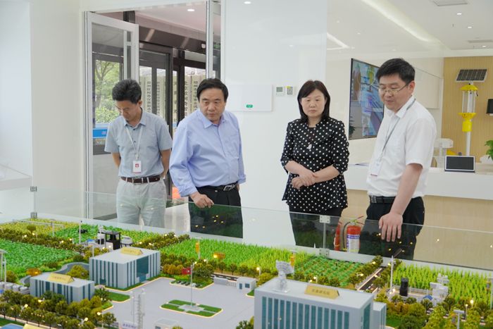 热烈欢迎国家植保机械质量监督检验中心领导莅临av片网_欧美一区二_成人中文视频_在线成人免费观看_免费色网址_久久精品99调研指导